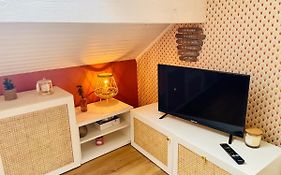 Charmant Appartement Idealement Situe